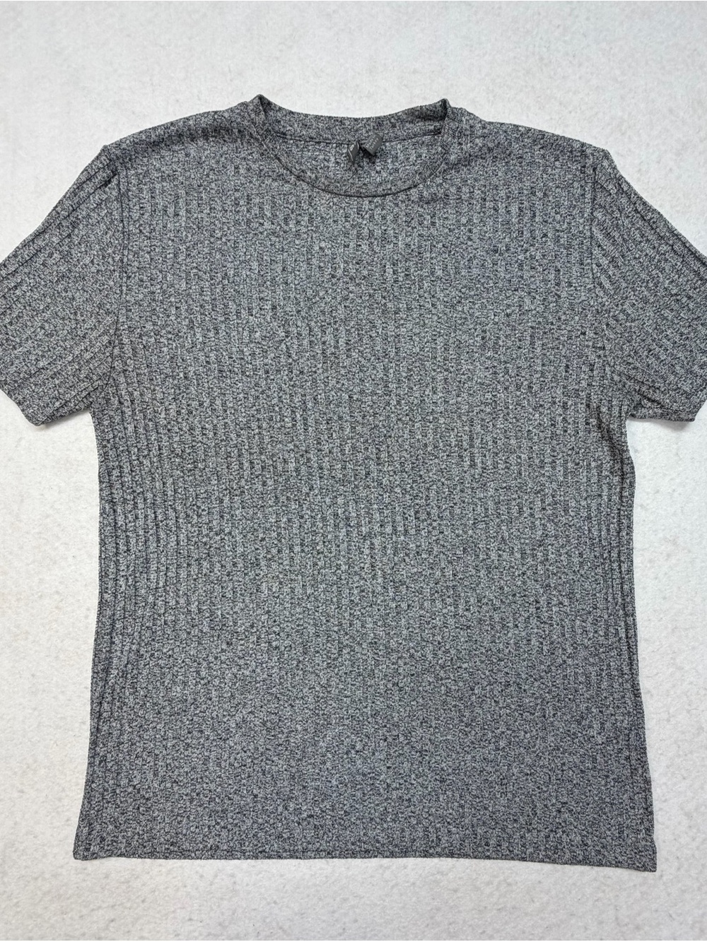 ASOS DESIGN Essentials Gray Ribbed Short Sleeve Knit Muscle-Fit Tee